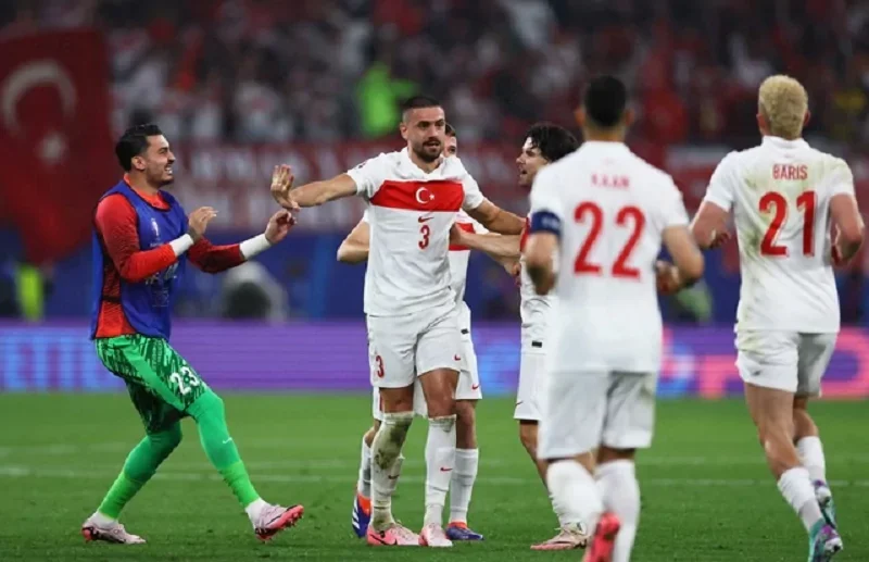 Phong độ của Georgia vs Thổ Nhĩ Kỳ khá ổn định